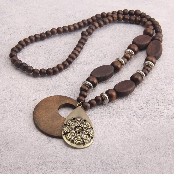 Boho Necklaces for Women Long Wooden Pendant Vintage Necklace Sweater Chain Neck - Picture 5 of 7